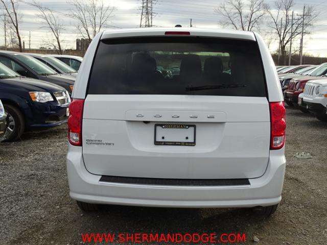 2017 Dodge Grand Caravan SE 4dr Mini-Van